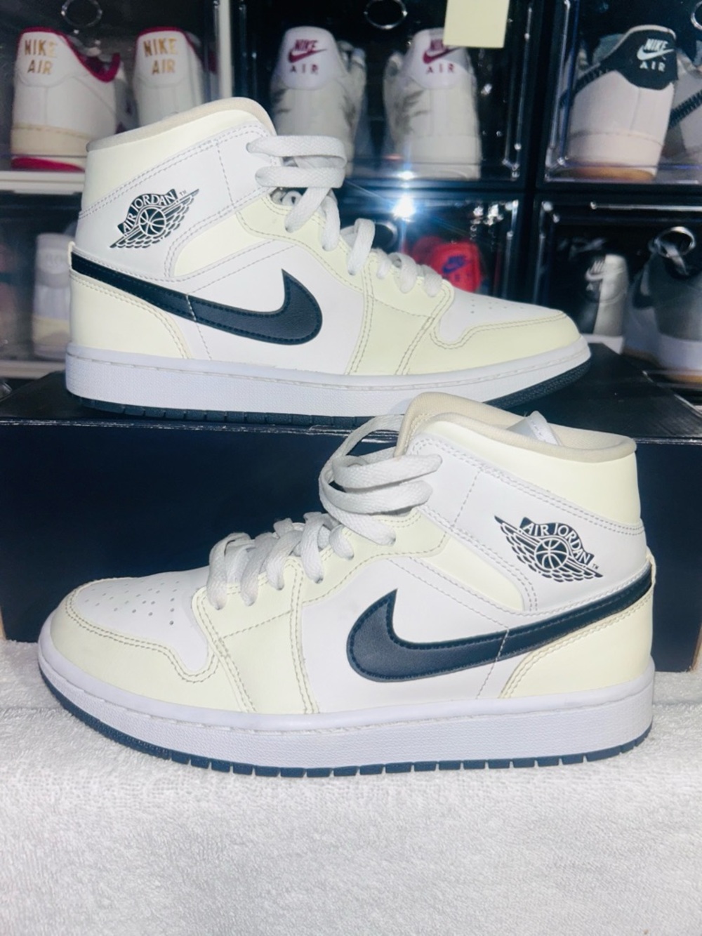 Women's Air Jordan 1 Mid "Coconut Milk"